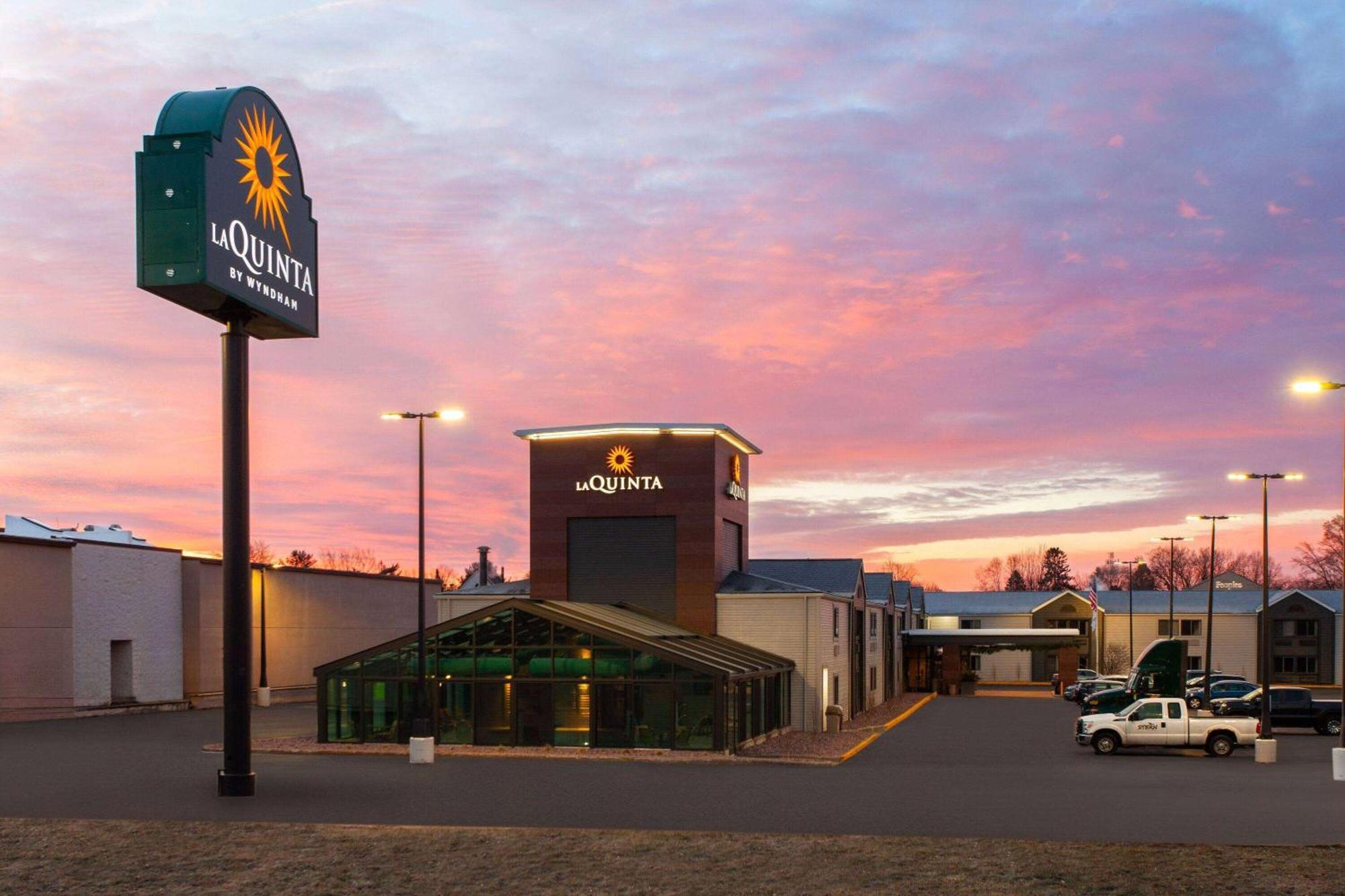 La Quinta Inn By Wyndham Wausau Zewnętrze zdjęcie